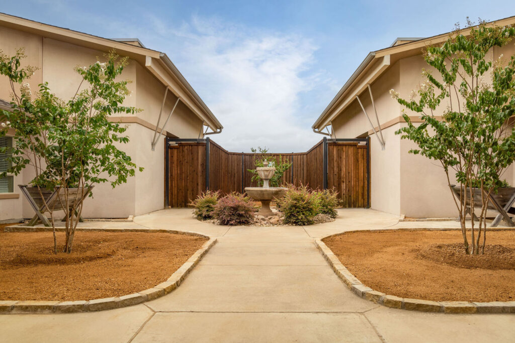 Courtyard at Restored Path Detox in Dallas.