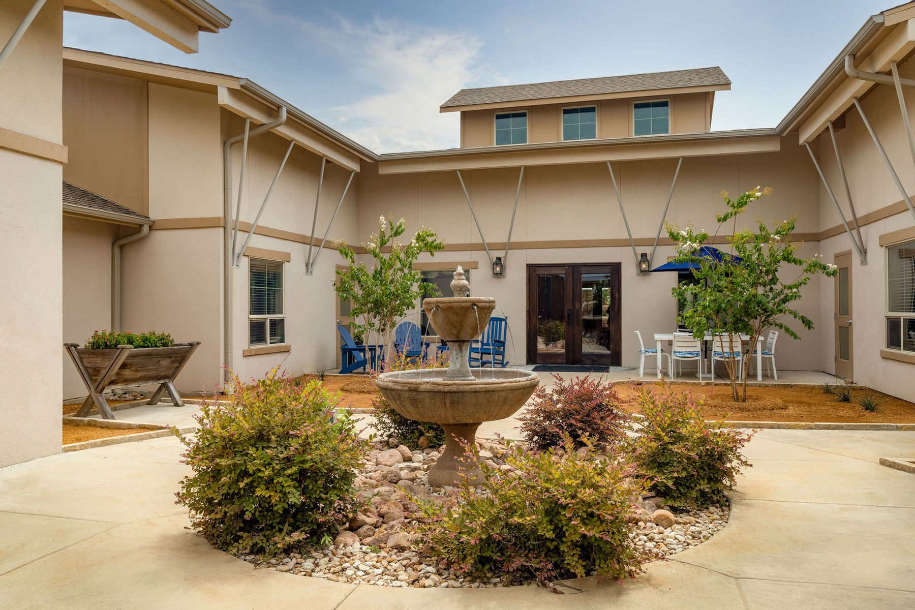 Courtyard at Restored Path Detox in Dallas