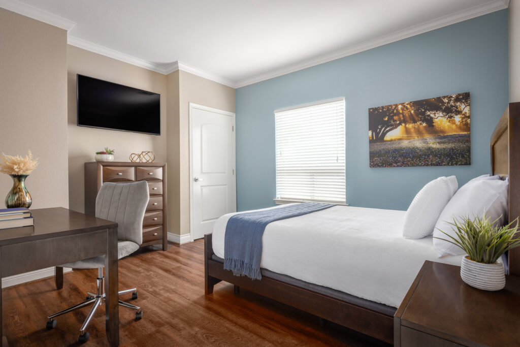Private Bedroom at Restored Path Detox in Dallas.